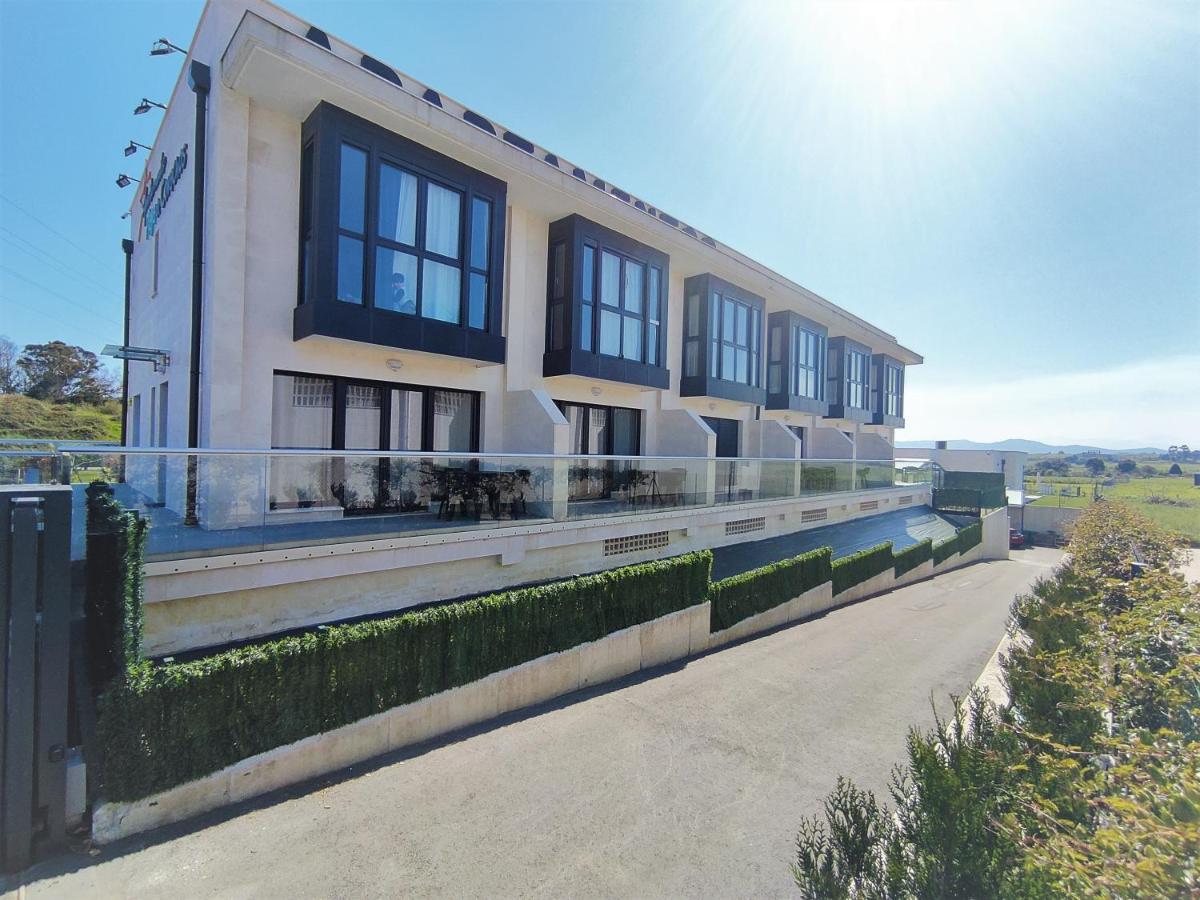 Apartamentos Playa De Covachos 소토 데 라 마리나 외부 사진