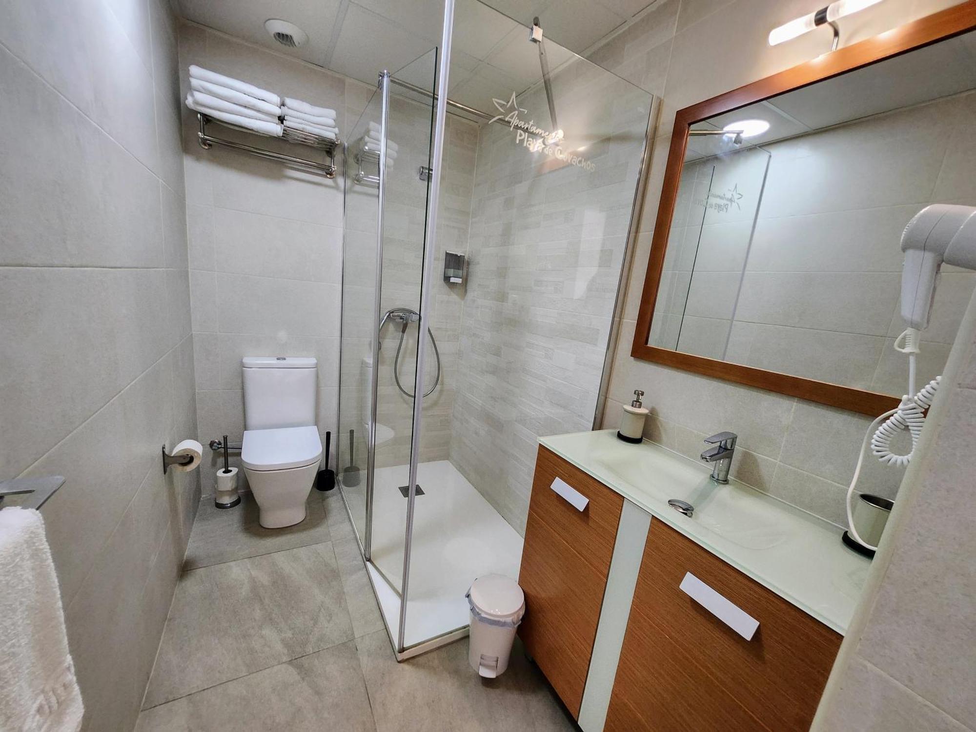 Apartamentos Playa De Covachos 소토 데 라 마리나 외부 사진