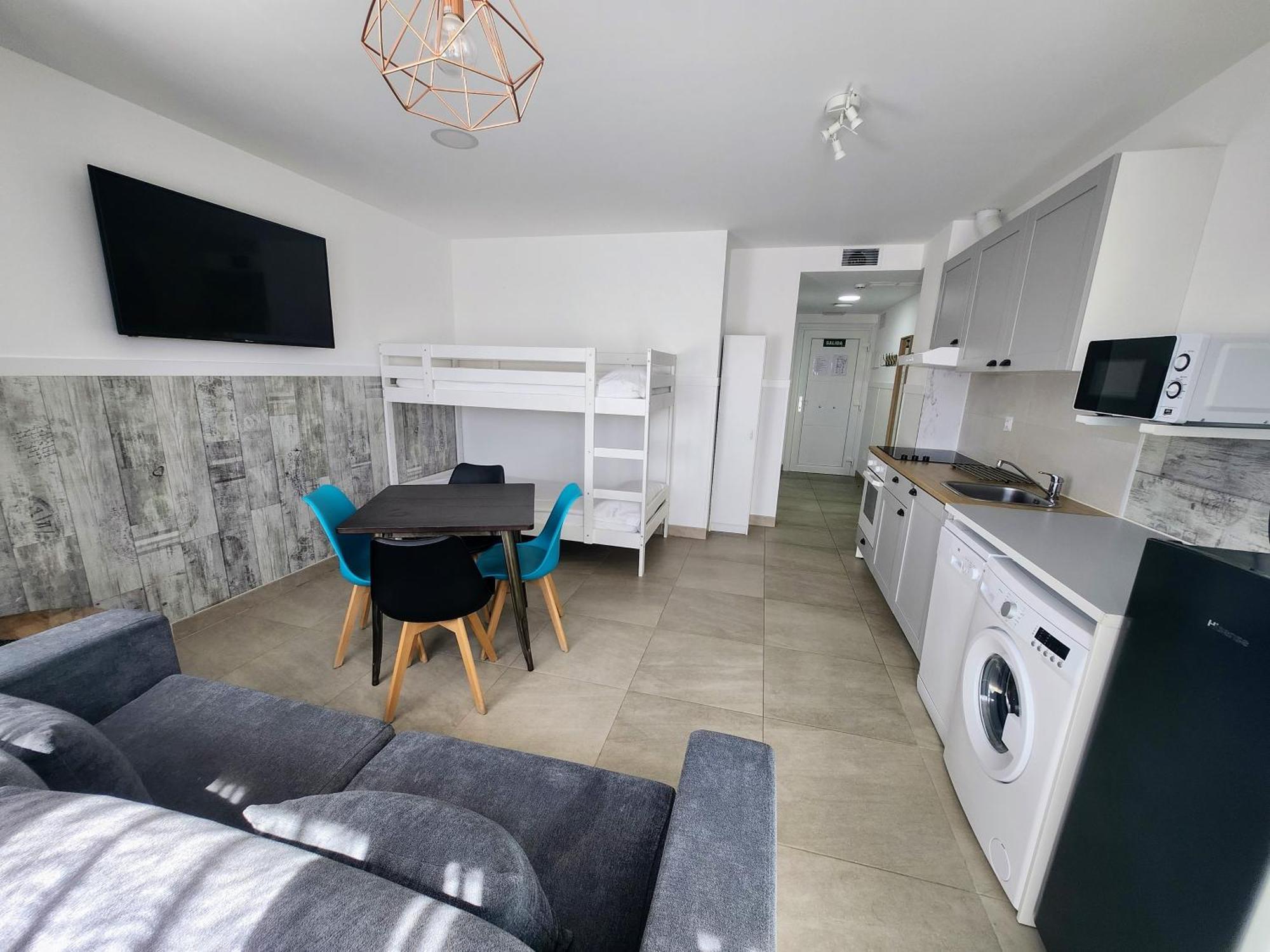Apartamentos Playa De Covachos 소토 데 라 마리나 외부 사진